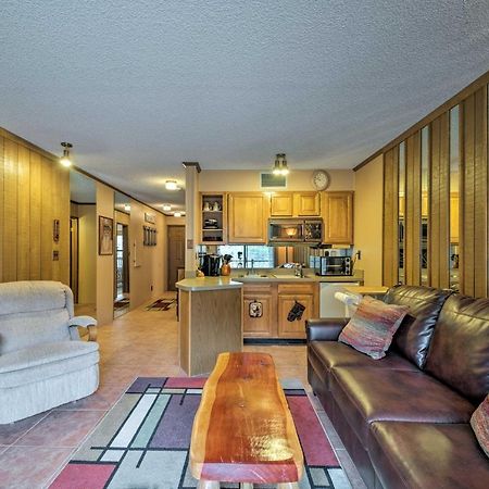 Cozy Ruidoso Condo-By Grindstone Lake And Skiing! Exterior photo