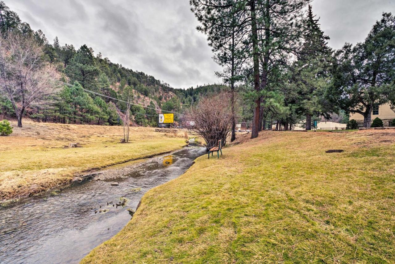 Cozy Ruidoso Condo-By Grindstone Lake And Skiing! Exterior photo